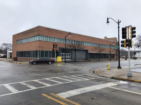 310 S Schuyler Ave, Kankakee, IL 60901